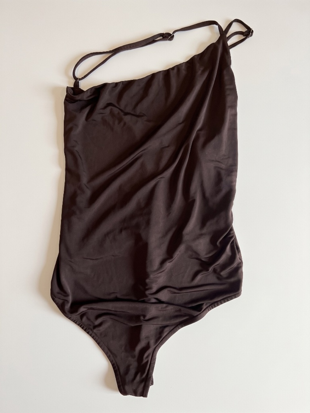 Lovers + Friends Brown Asymmetric One-Shoulder Bodysuit Size M